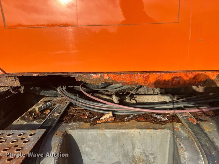 image for item DT6404 1999 International 2554 dump truck