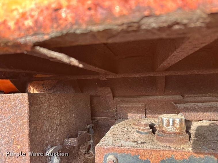 image for item DT6404 1999 International 2554 dump truck