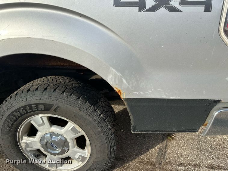 image for item DT6406 2011 Ford F150 SuperCrew pickup truck