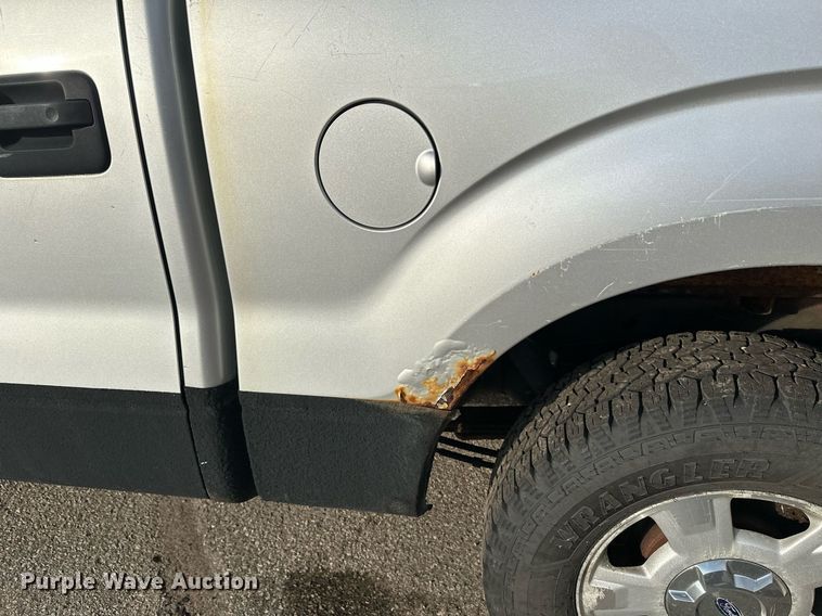 image for item DT6406 2011 Ford F150 SuperCrew pickup truck