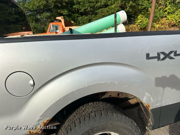 image for item DT6406 2011 Ford F150 SuperCrew pickup truck