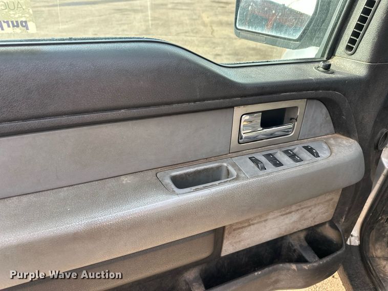 image for item DT6406 2011 Ford F150 SuperCrew pickup truck