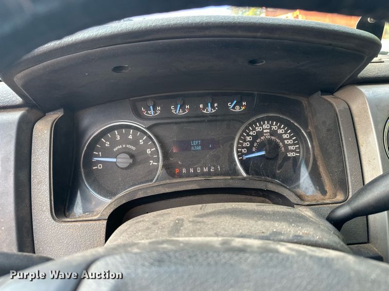 image for item DT6406 2011 Ford F150 SuperCrew pickup truck