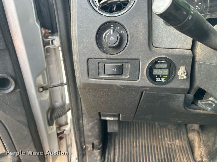 image for item DT6406 2011 Ford F150 SuperCrew pickup truck