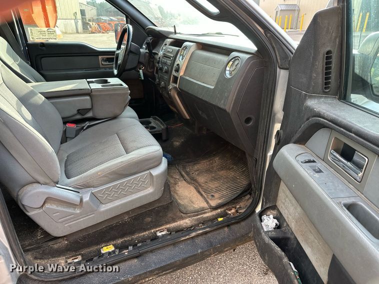 image for item DT6406 2011 Ford F150 SuperCrew pickup truck