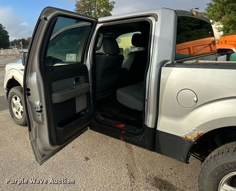 image for item DT6406 2011 Ford F150 SuperCrew pickup truck