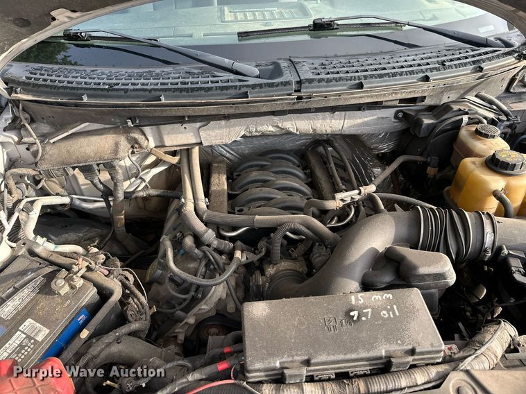 image for item DT6406 2011 Ford F150 SuperCrew pickup truck