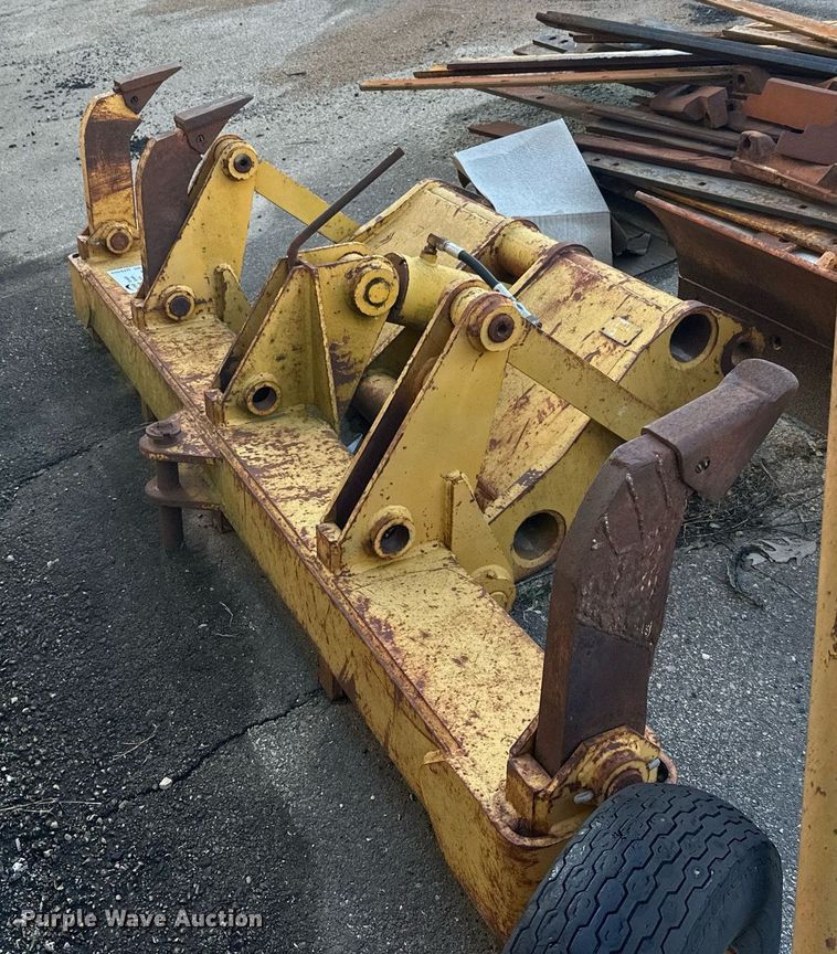 image for item DT6408 Equipment attachments