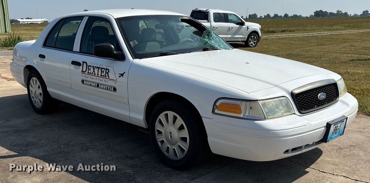 image for item DU1325 2009 Ford Crown Victoria Police Interceptor 