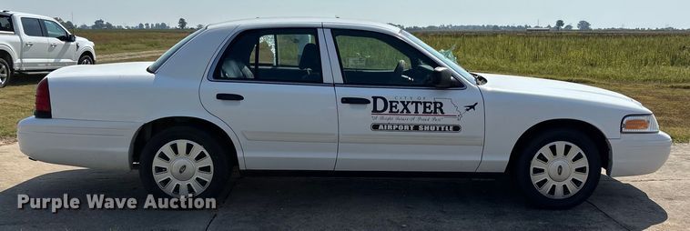 image for item DU1325 2009 Ford Crown Victoria Police Interceptor 