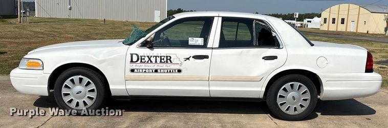 image for item DU1325 2009 Ford Crown Victoria Police Interceptor 
