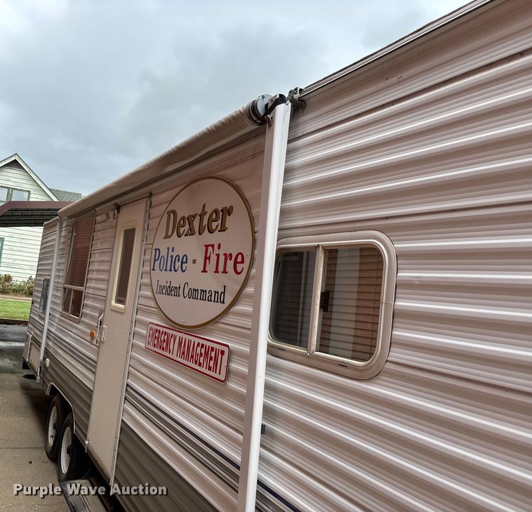 image for item DU1339 2006 Nomad Skyline camper