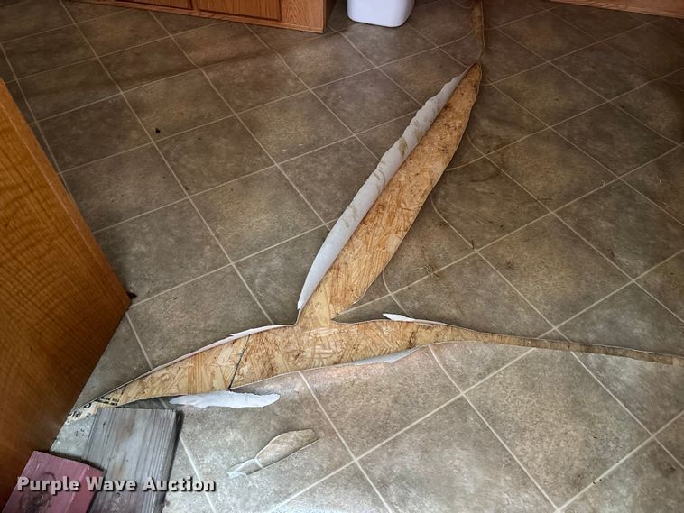 image for item DU1339 2006 Nomad Skyline camper