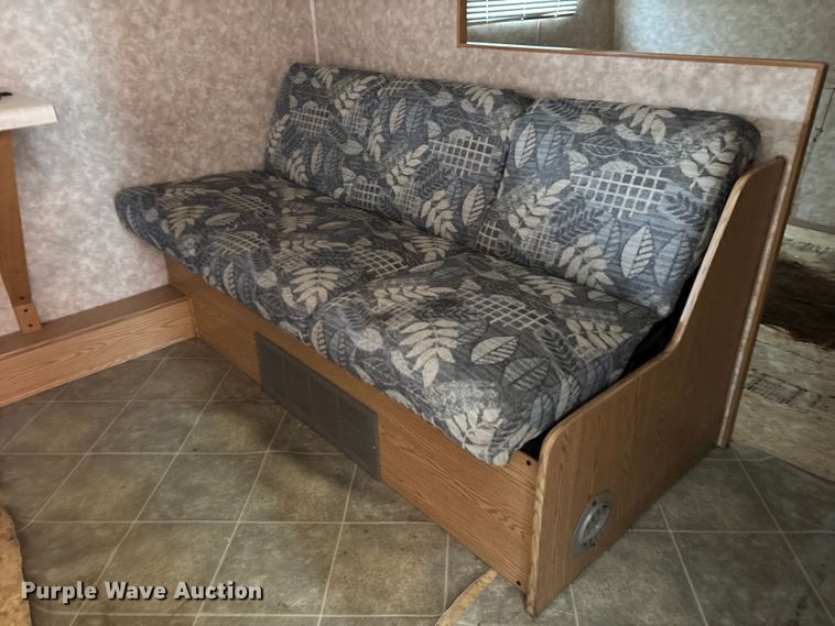 image for item DU1339 2006 Nomad Skyline camper