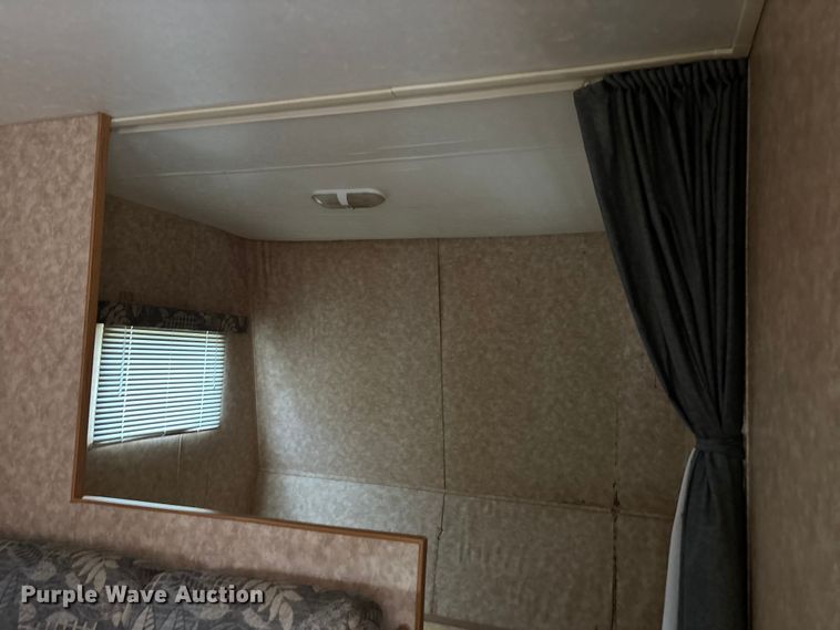 image for item DU1339 2006 Nomad Skyline camper