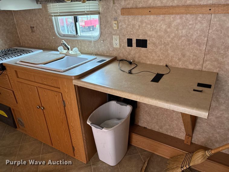 image for item DU1339 2006 Nomad Skyline camper