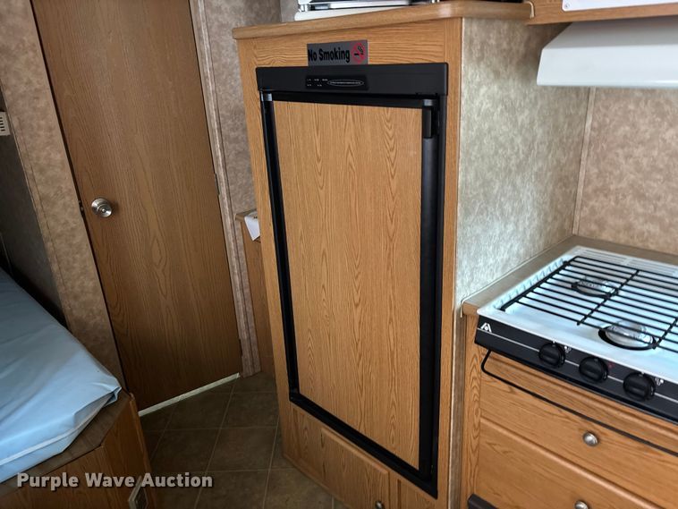 image for item DU1339 2006 Nomad Skyline camper