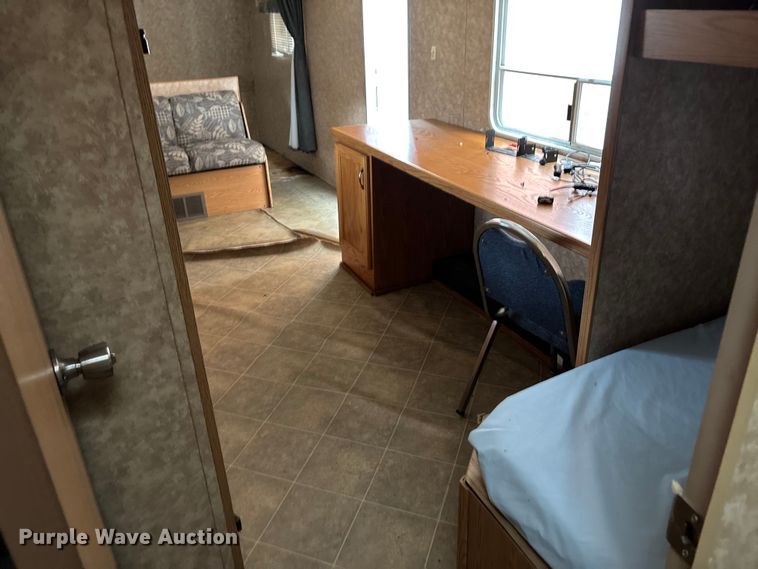 image for item DU1339 2006 Nomad Skyline camper