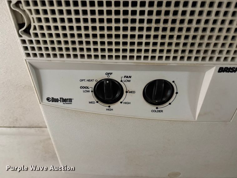 image for item DU1339 2006 Nomad Skyline camper