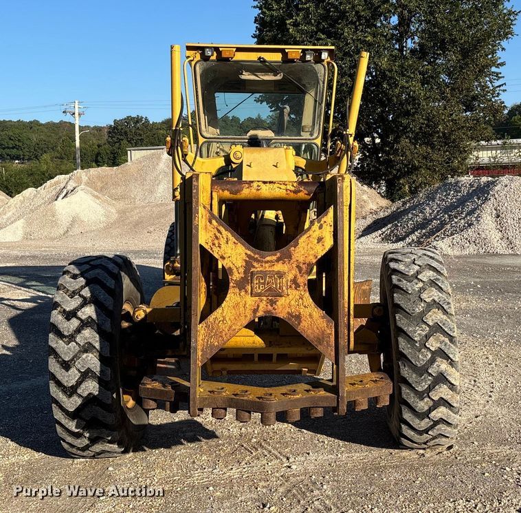 image for item DU1352 2006 Caterpillar 140H motor grader