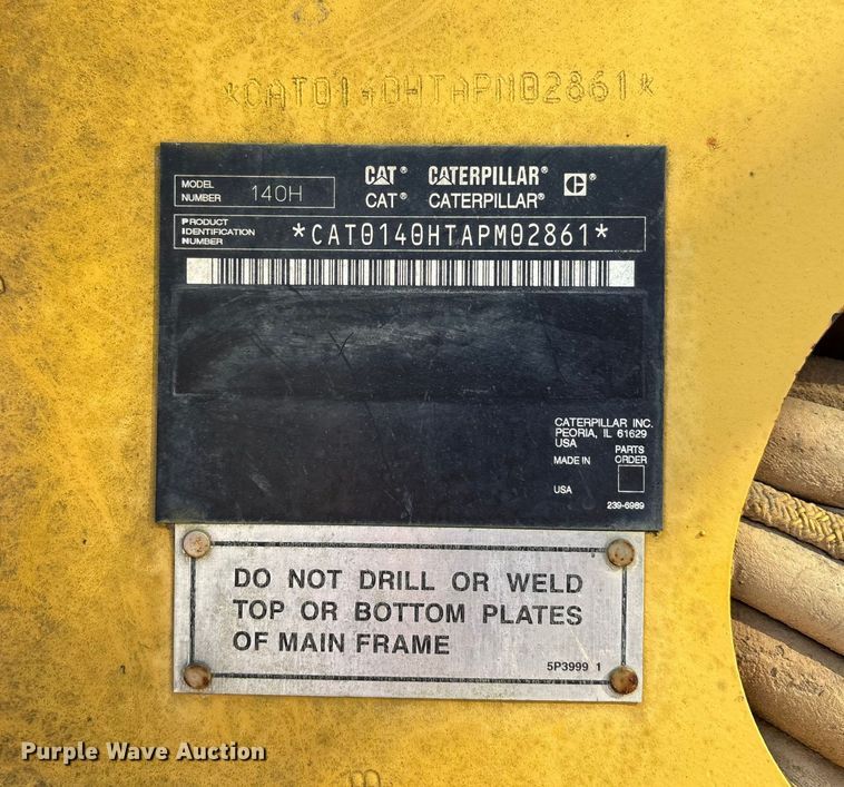 image for item DU1352 2006 Caterpillar 140H motor grader