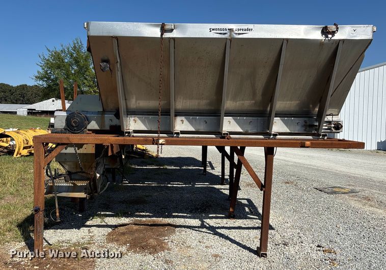 image for item DU1353 Swenson spreader