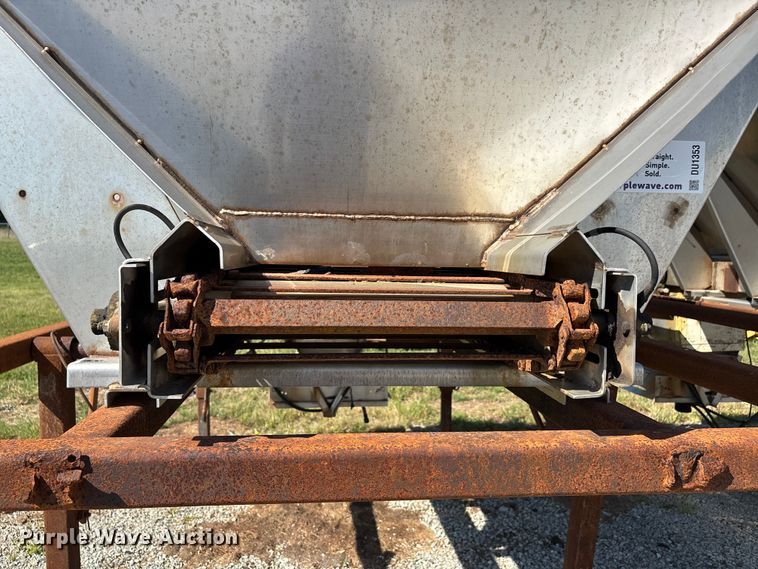 image for item DU1353 Swenson spreader