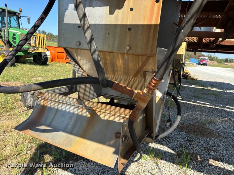 image for item DU1353 Swenson spreader