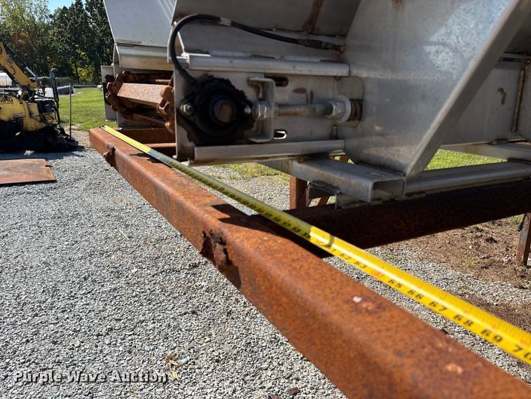 image for item DU1353 Swenson spreader