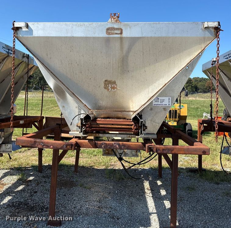 image for item DU1354 Swenson spreader