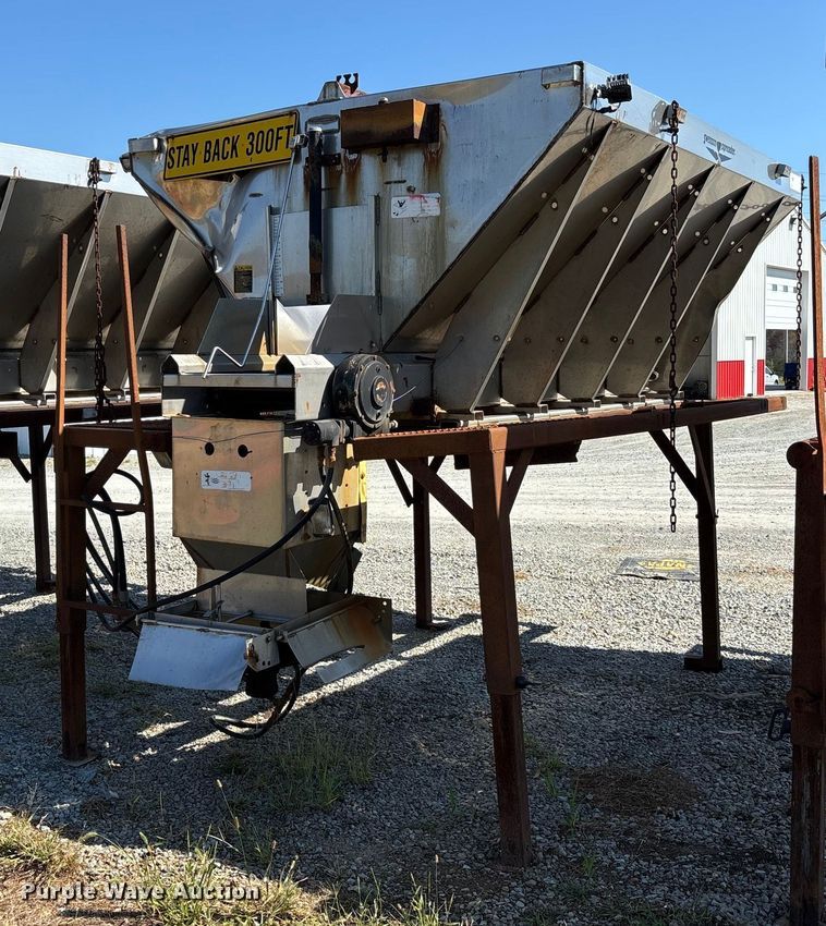 image for item DU1354 Swenson spreader