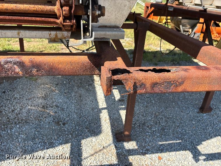 image for item DU1354 Swenson spreader