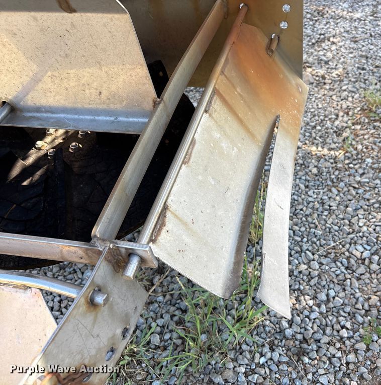image for item DU1354 Swenson spreader