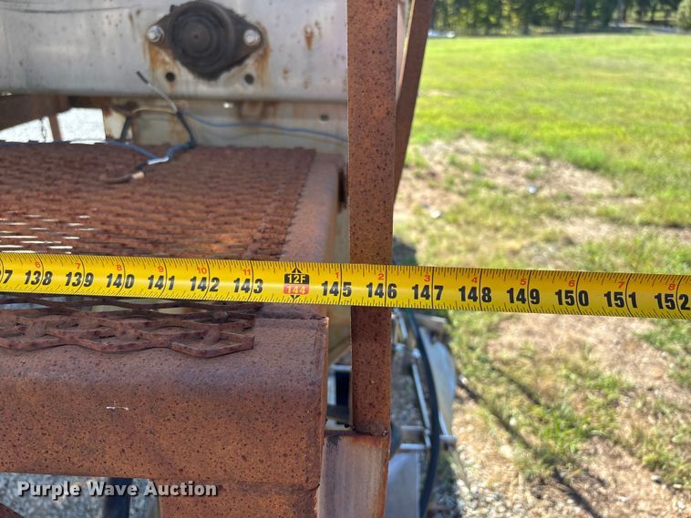 image for item DU1354 Swenson spreader