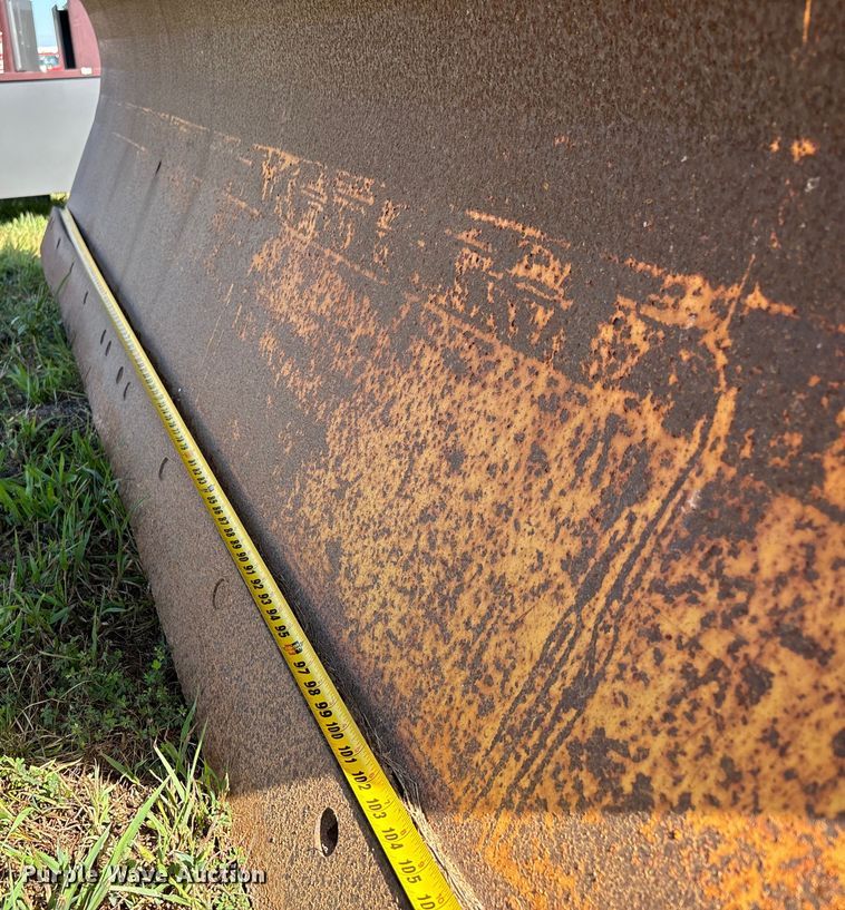 image for item DU1359 10' W snow plow