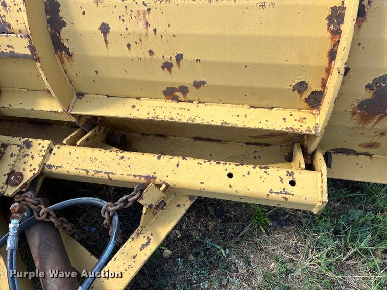image for item DU1359 10' W snow plow