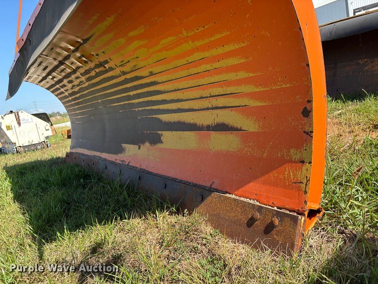 image for item DU1360 10' snow plow