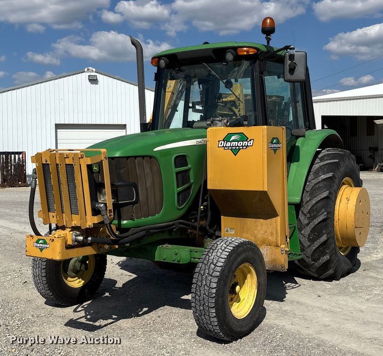 2010 John Deere 6330