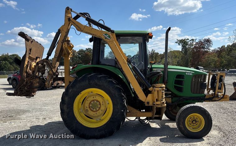 image for item DU1363 2010 John Deere 6330 tractor