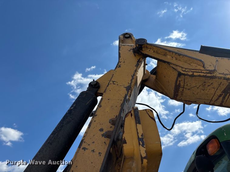 image for item DU1363 2010 John Deere 6330 tractor