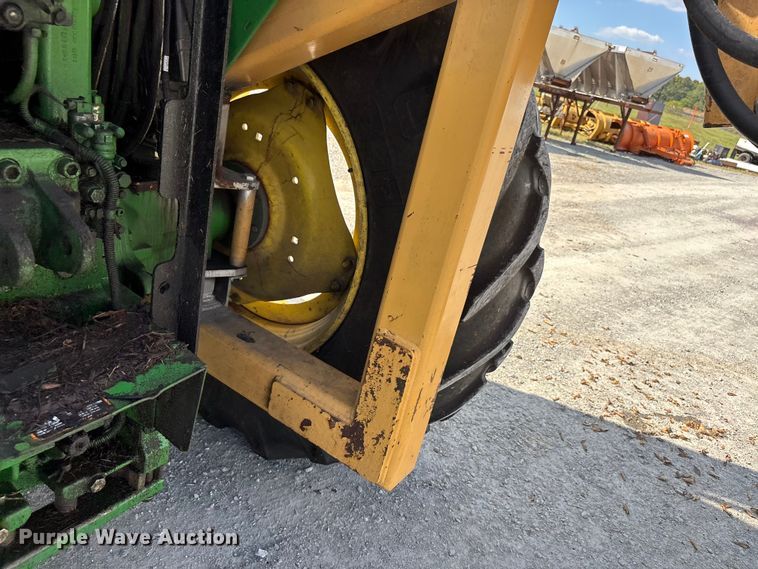 image for item DU1363 2010 John Deere 6330 tractor