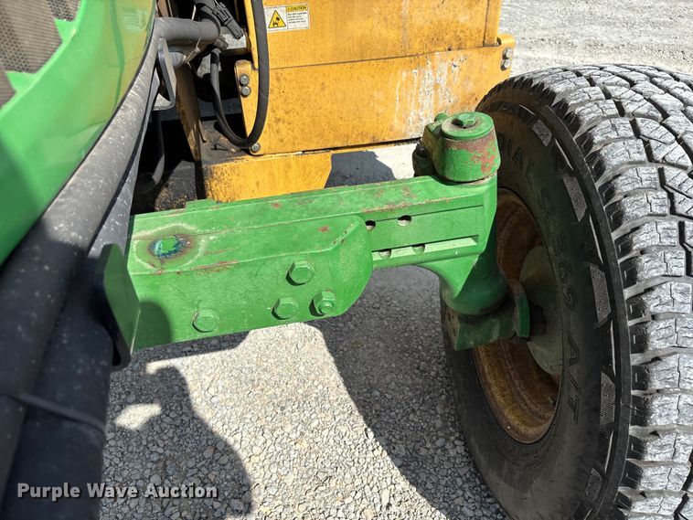 image for item DU1363 2010 John Deere 6330 tractor