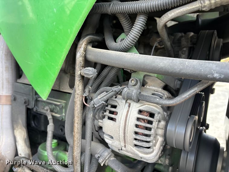 image for item DU1363 2010 John Deere 6330 tractor