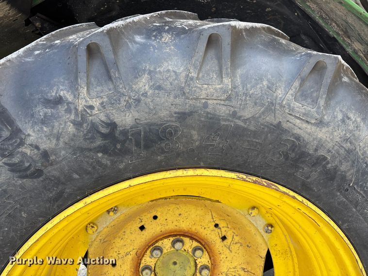 image for item DU1363 2010 John Deere 6330 tractor