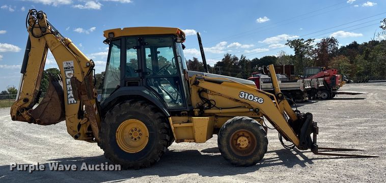 image for item DU1364 2004 John Deere 310SG backhoe
