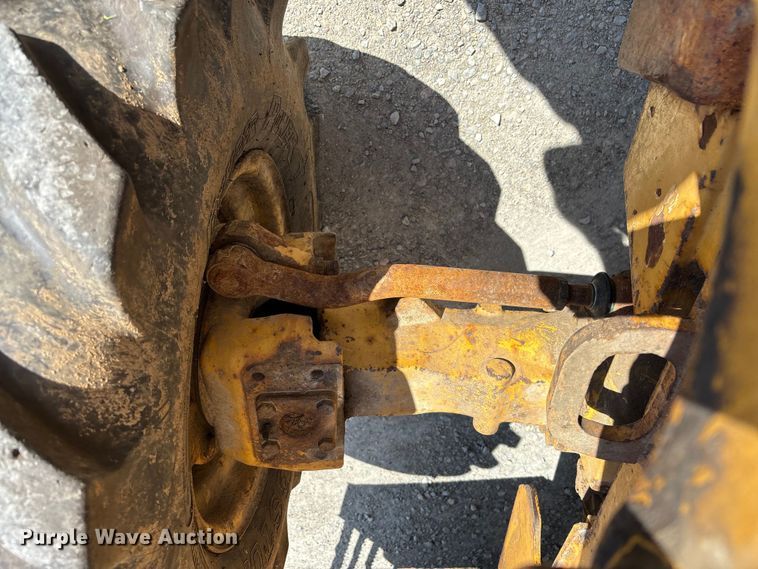 image for item DU1364 2004 John Deere 310SG backhoe