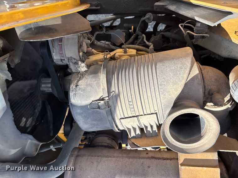 image for item DU1364 2004 John Deere 310SG backhoe