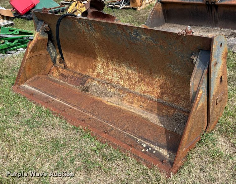 image for item DU1364 2004 John Deere 310SG backhoe