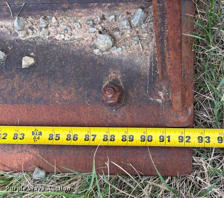 image for item DU1364 2004 John Deere 310SG backhoe