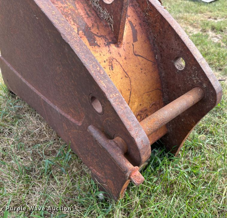 image for item DU1364 2004 John Deere 310SG backhoe